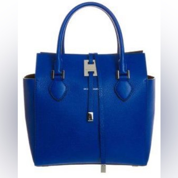 Michale Kors Lifestyle Bag - Picture 2 of 2